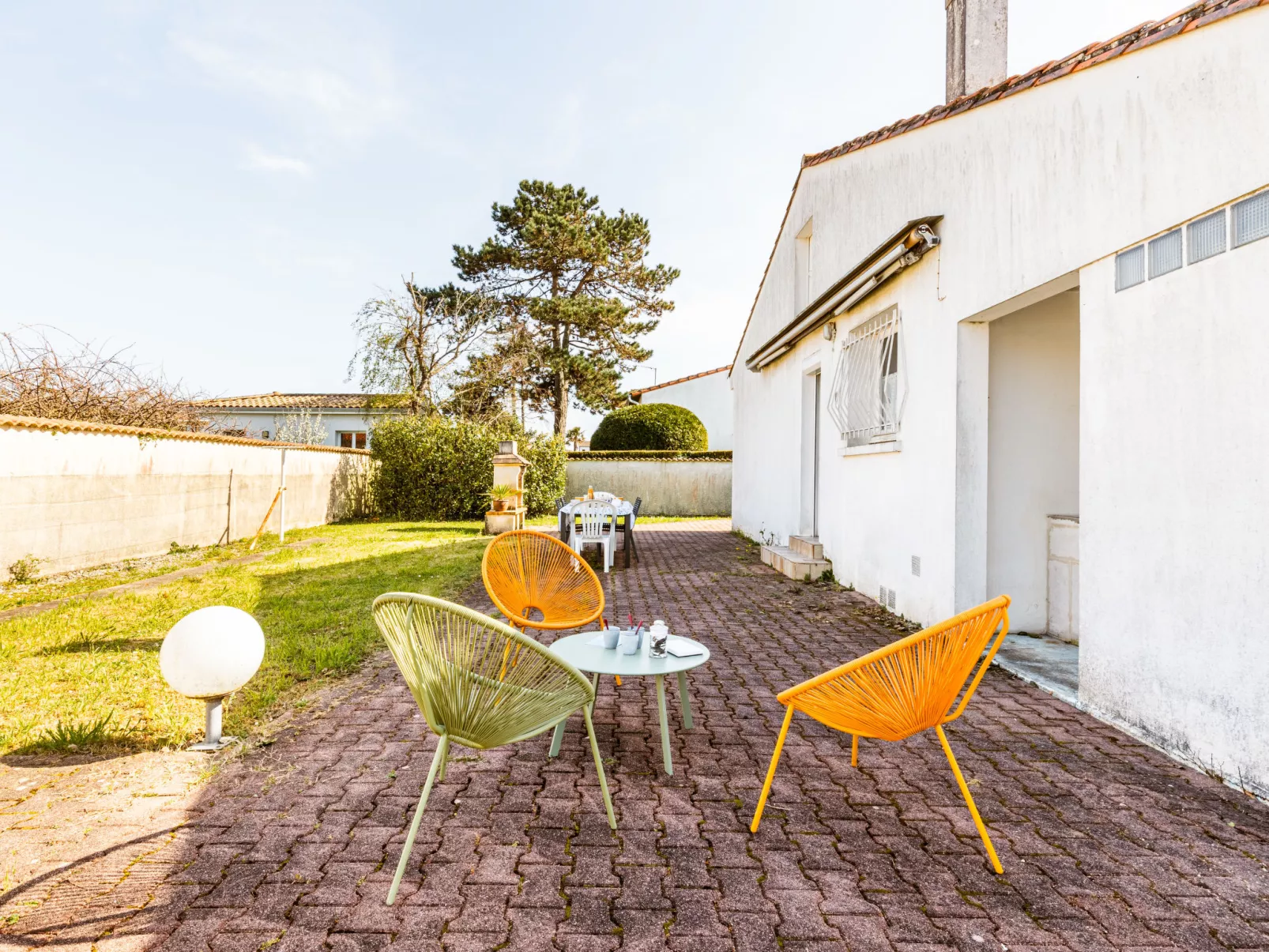 Maison des Groies-Outside