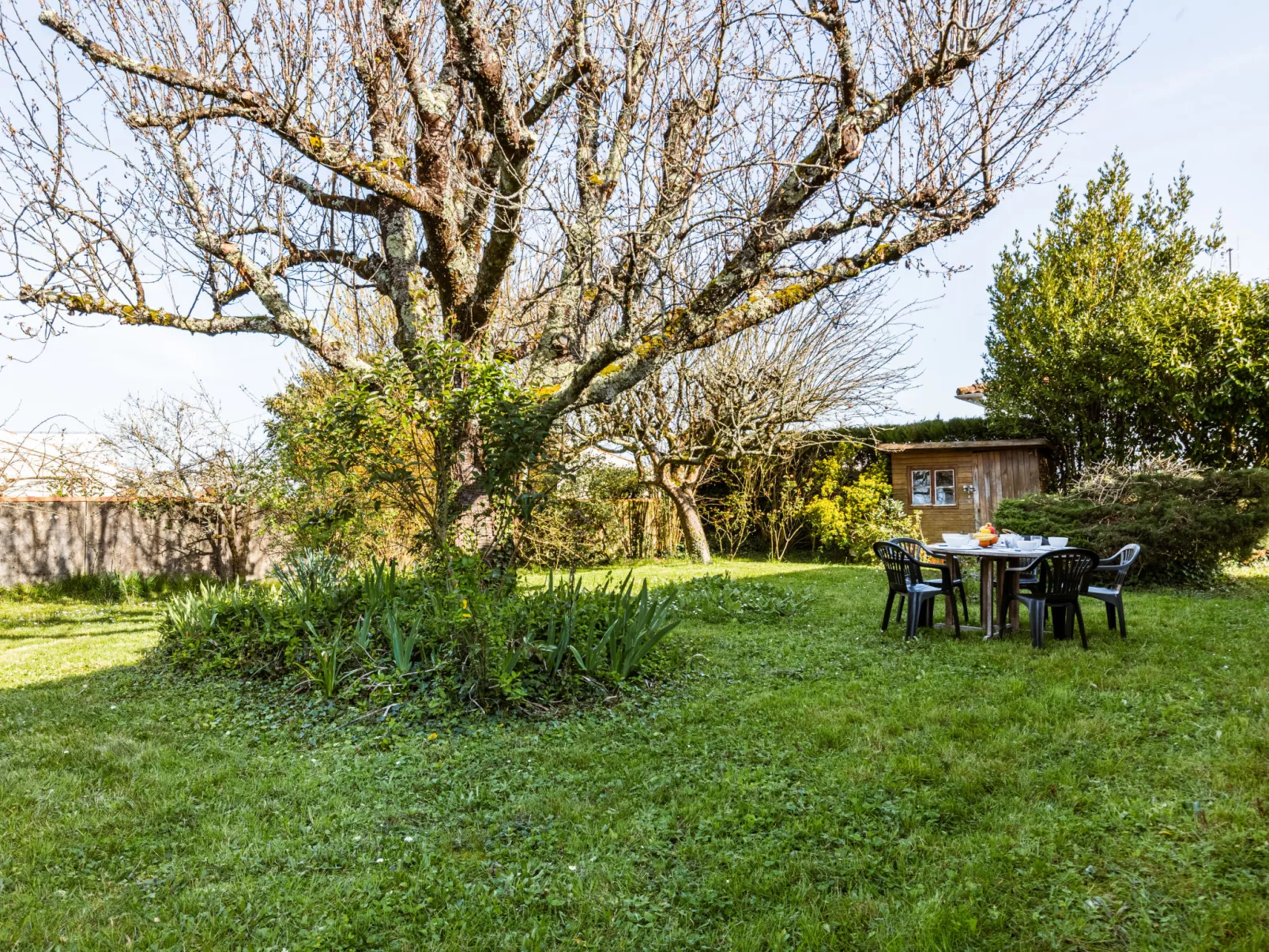 Villa de la Grosse Pierre-Outside