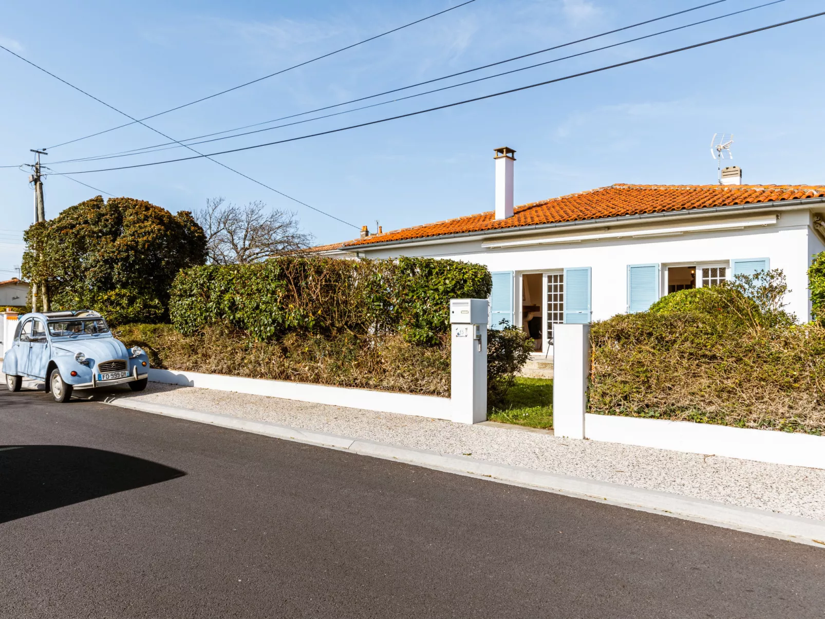 Villa de la Grosse Pierre-Outside