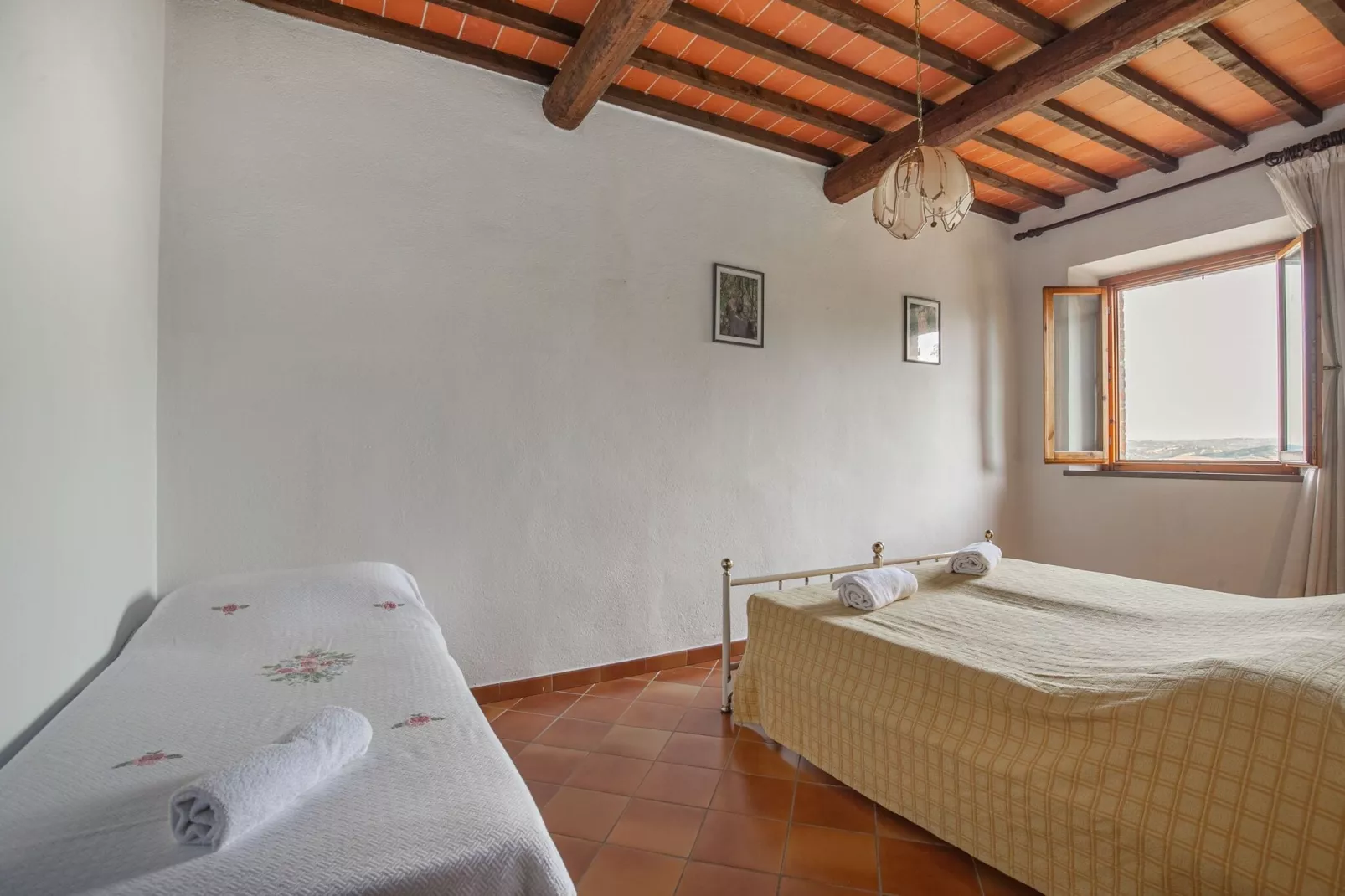 Il Poggiale-app7-8-Bedroom