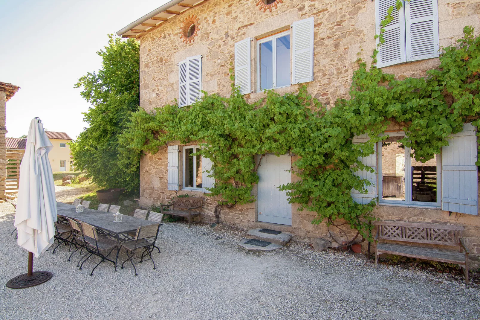 Le Manoir-Exterior summer