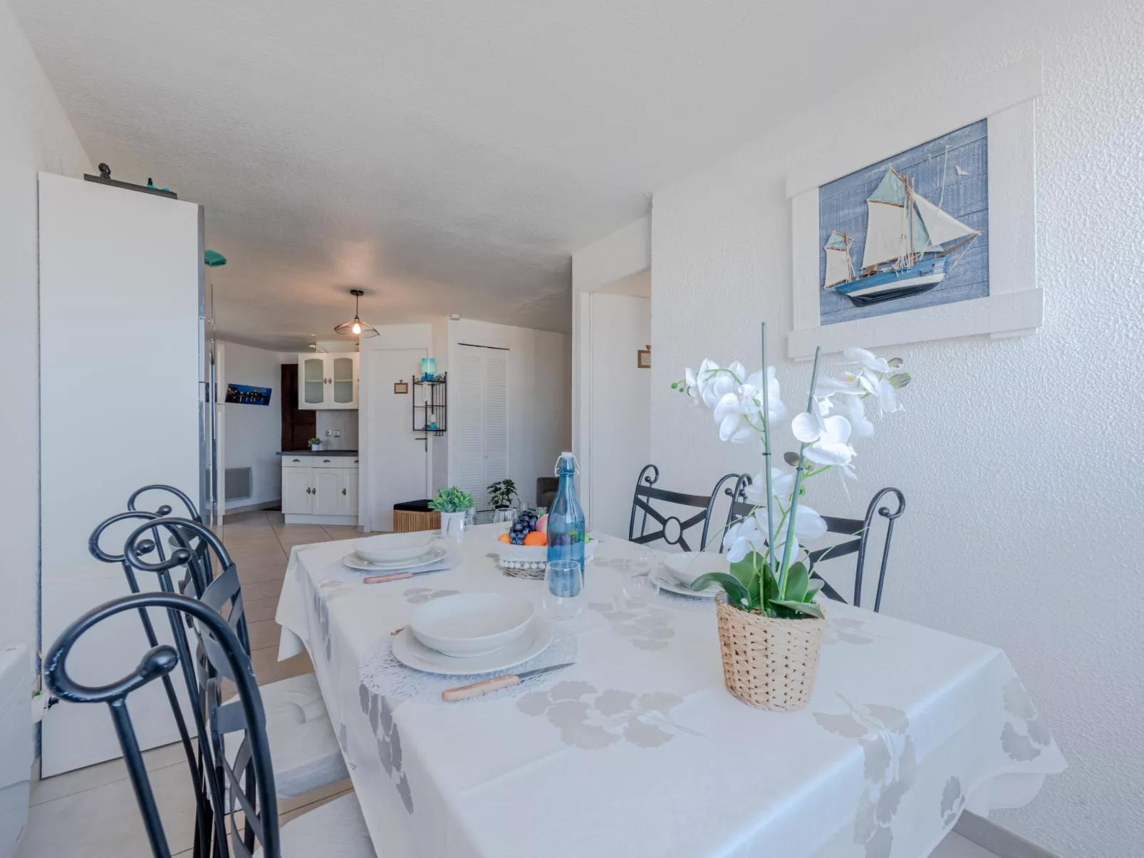 Front de Mer-Inside