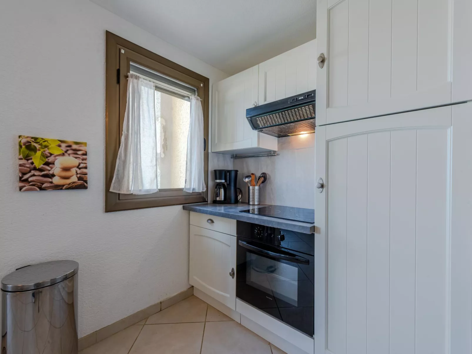 Front de Mer-Inside