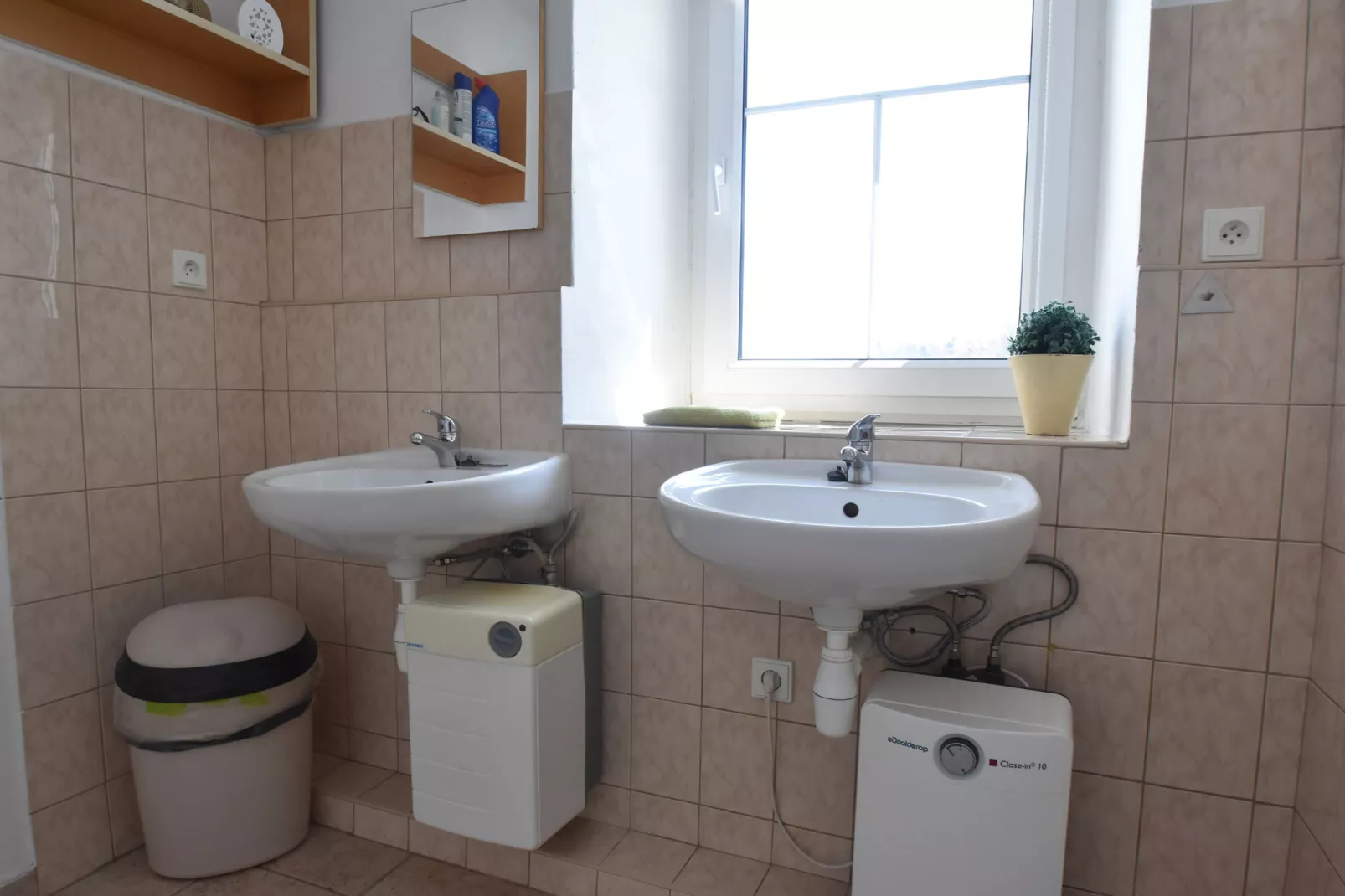 Lipno-Bathroom
