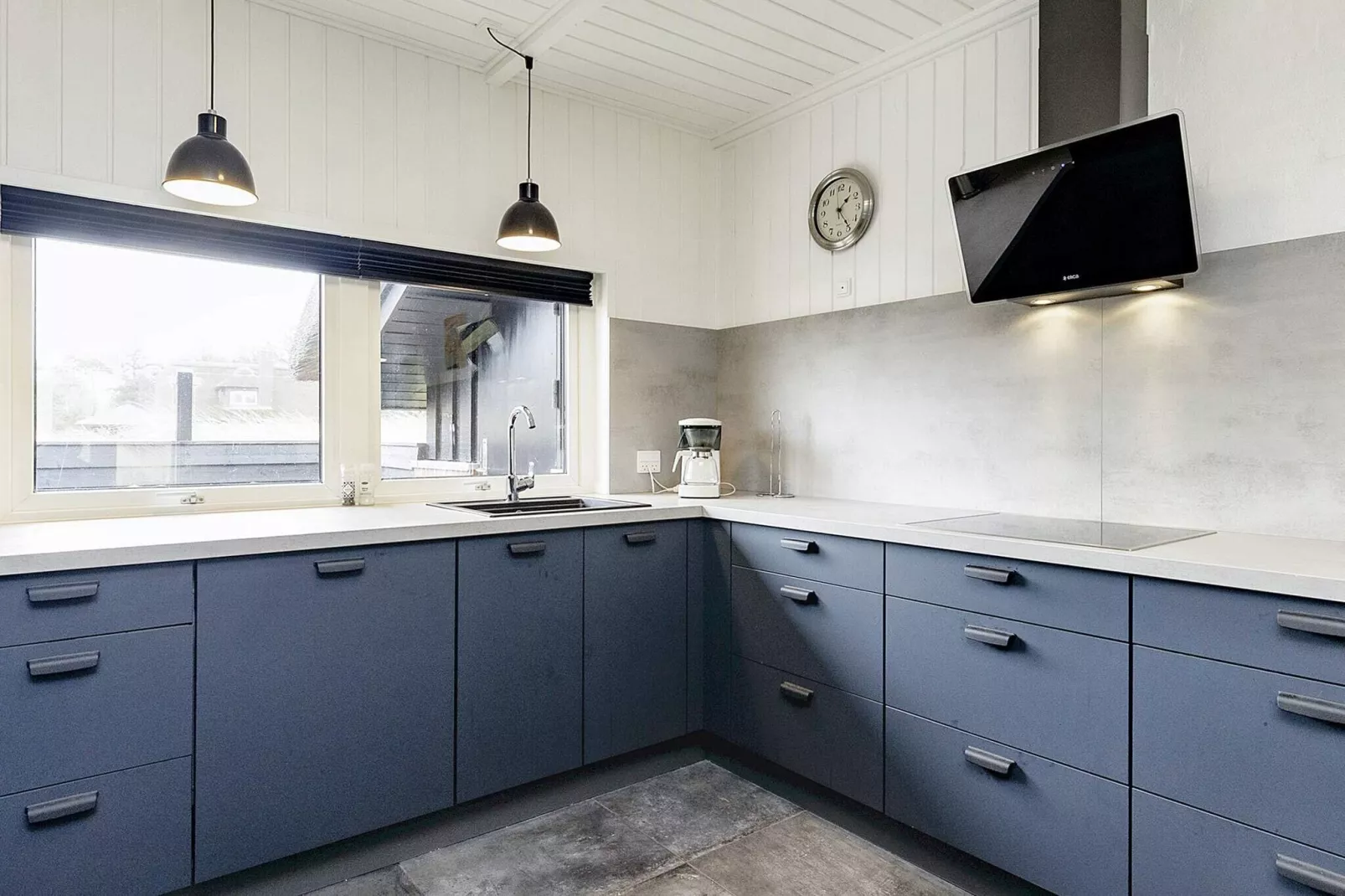 Tranquil Beach Retreat - By Traum Ferienwohnungen-Indoor