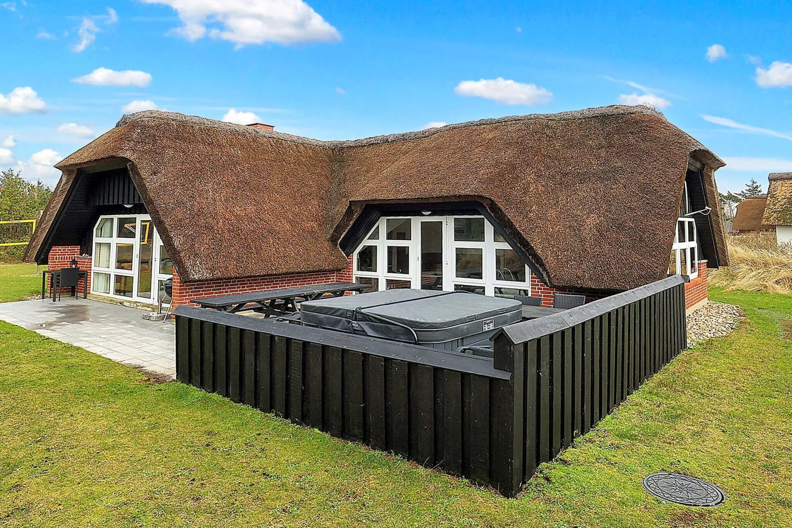 Tranquil Beach Retreat - By Traum Ferienwohnungen-View