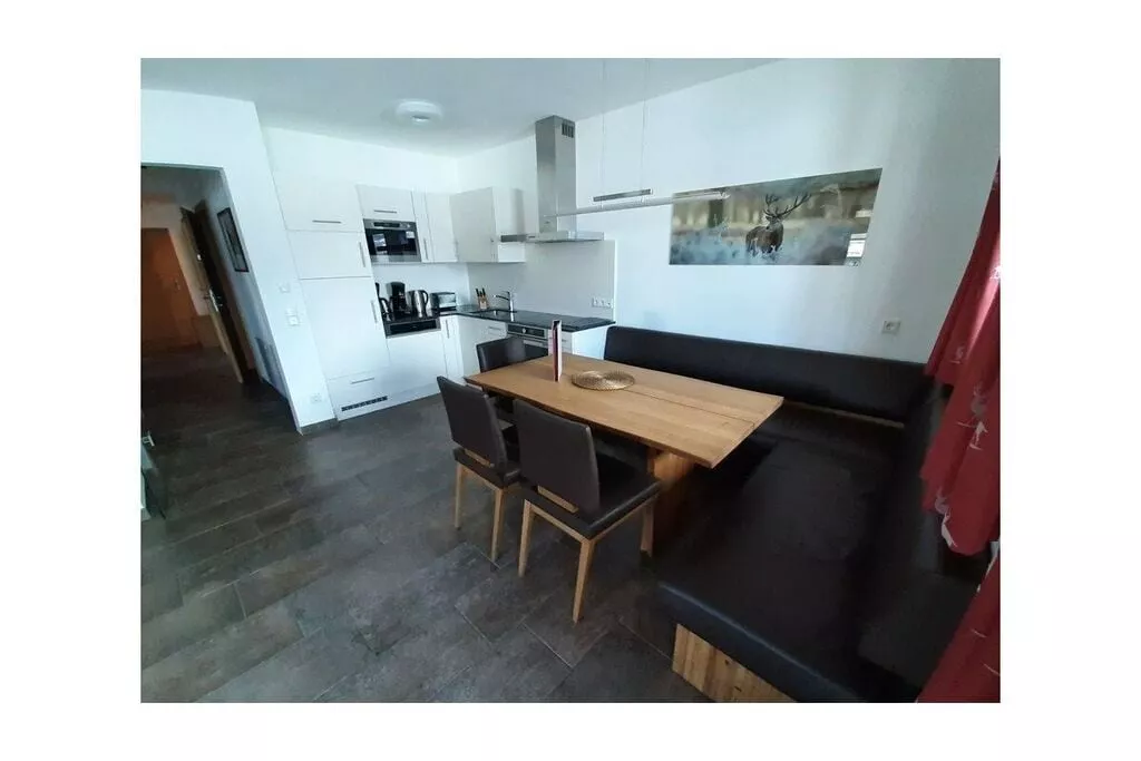 205613-Dining room