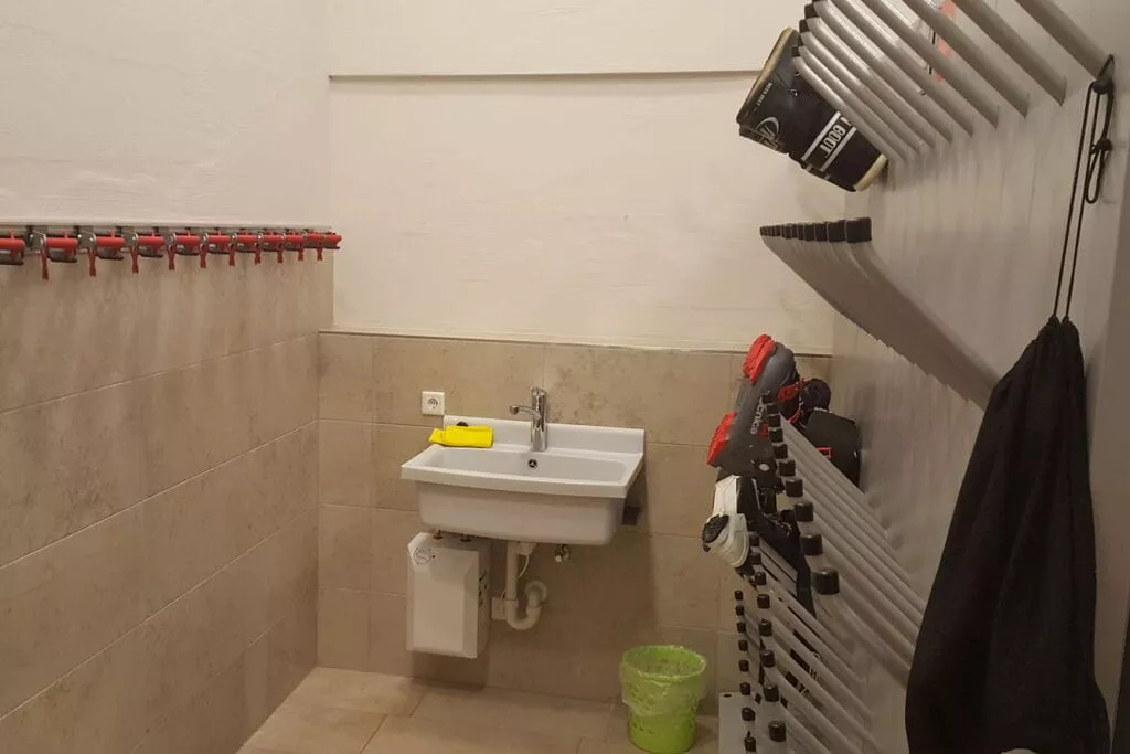 205613-Bathroom