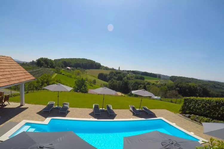298974-Pool