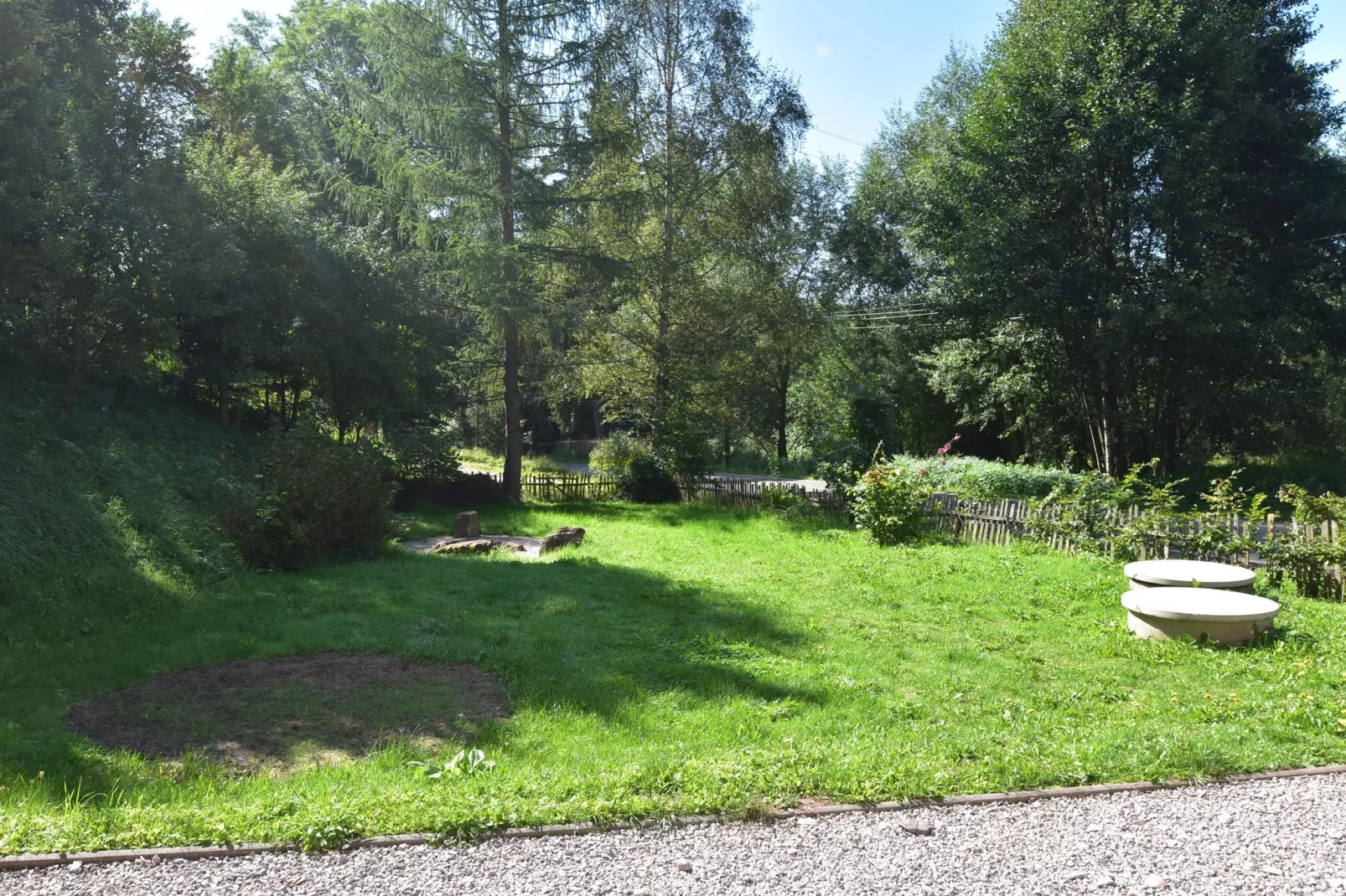 Huis Javornik-Gardens summer