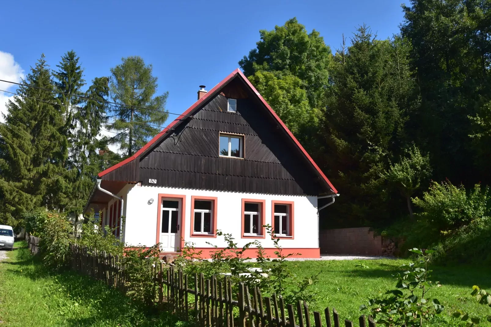 Huis Javornik-Gardens summer