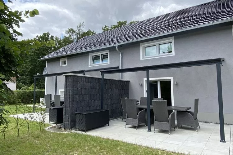 382754-Terrace