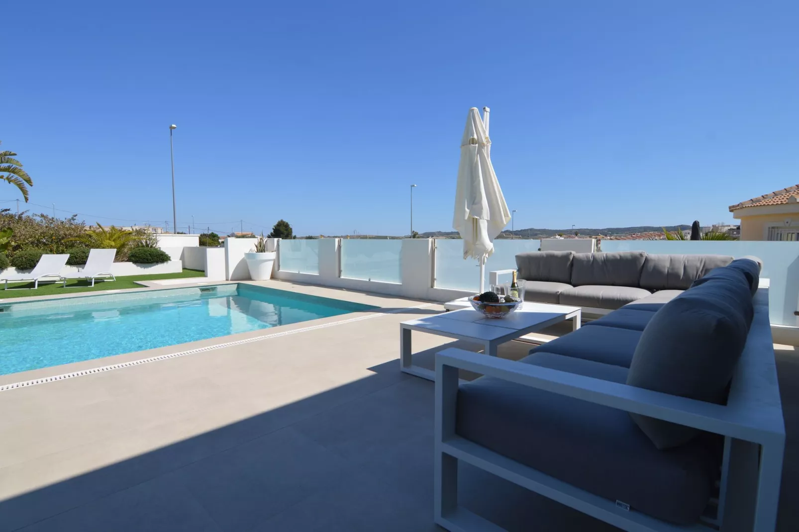 Villa Torremendo-Terrace balcony