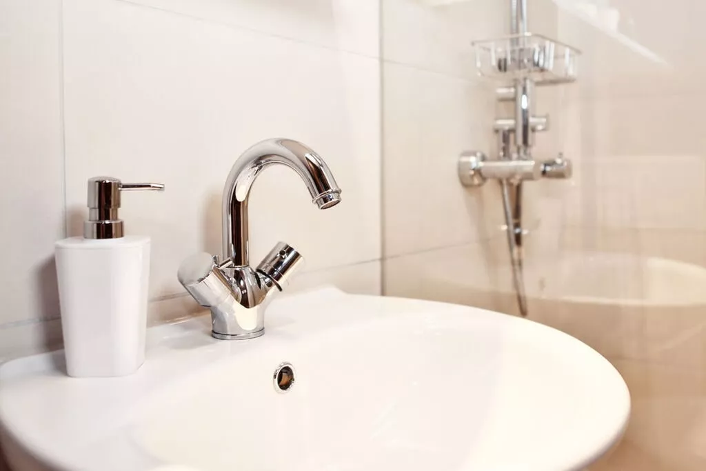 61229-Bathroom
