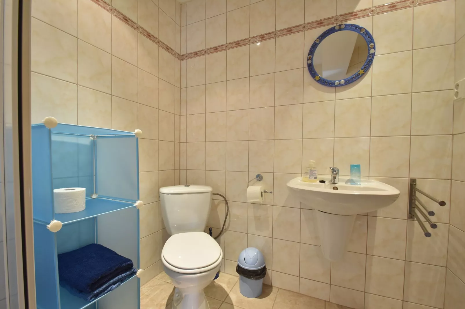 Vysnenydum-Bathroom