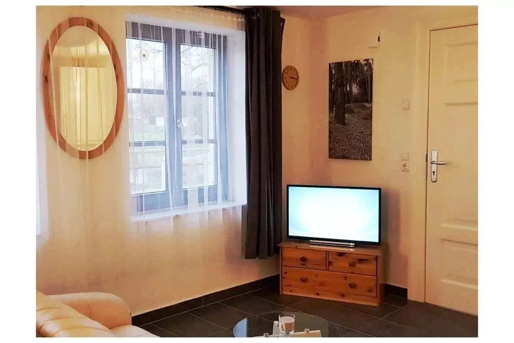 259614-Living room