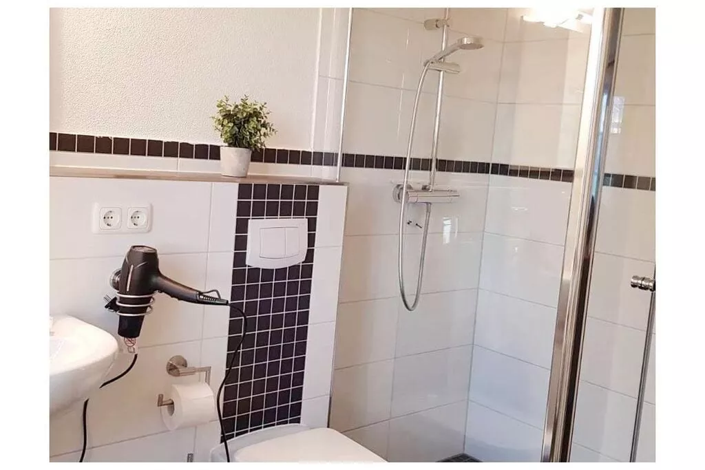 259614-Bathroom