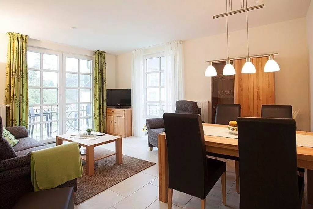 56969-Dining room
