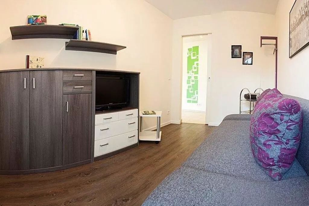 56969-Living room