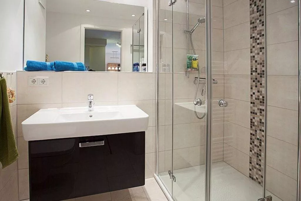 56969-Bathroom