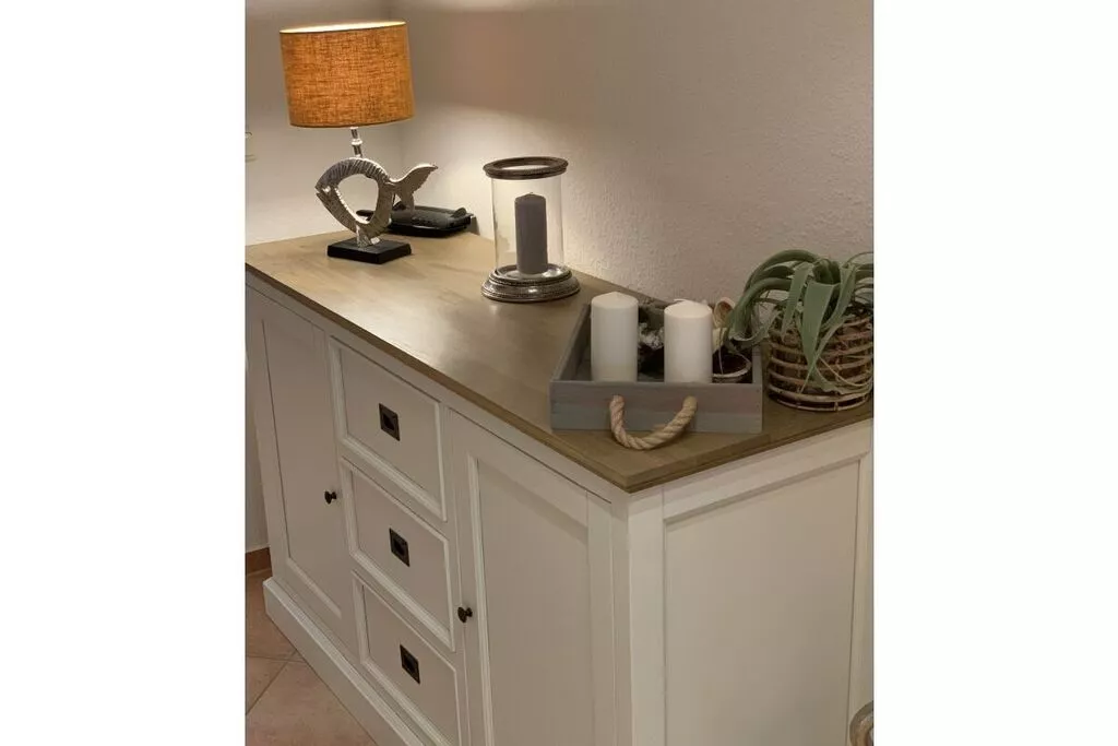 315121-Kitchen