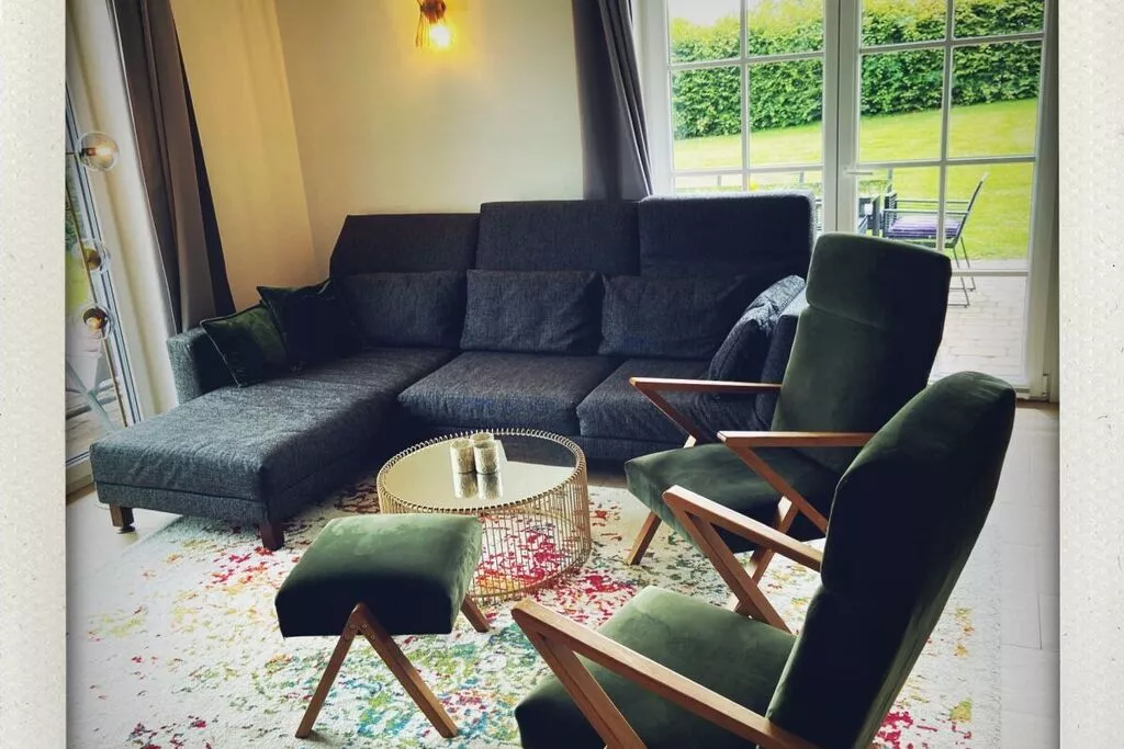 323592-Wohnzimmer