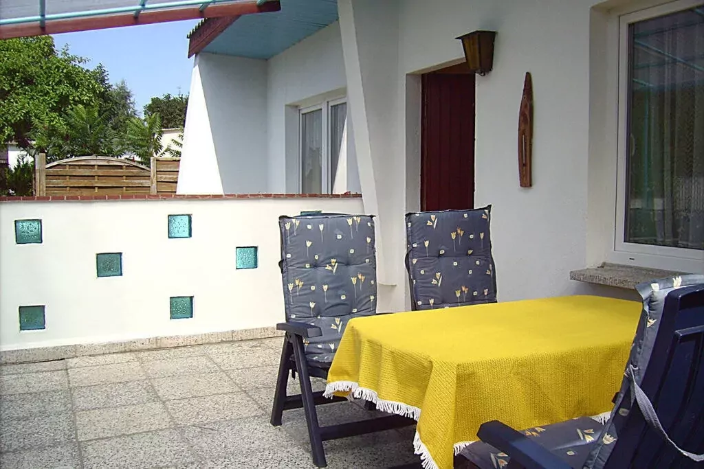24952-Terrassenbalkon