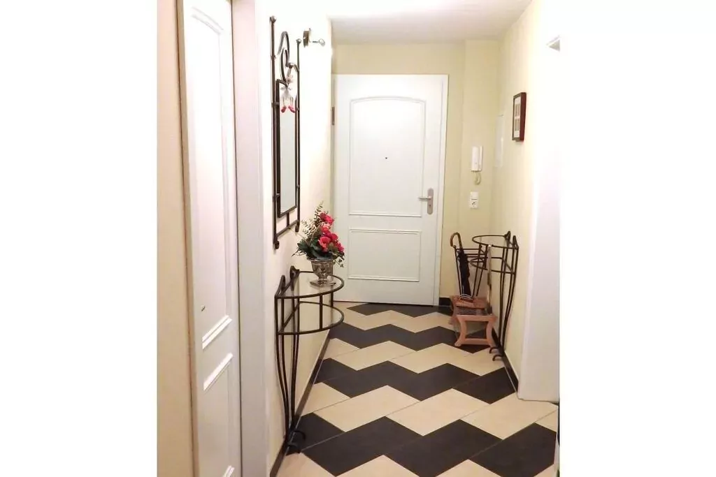 86502-Living room