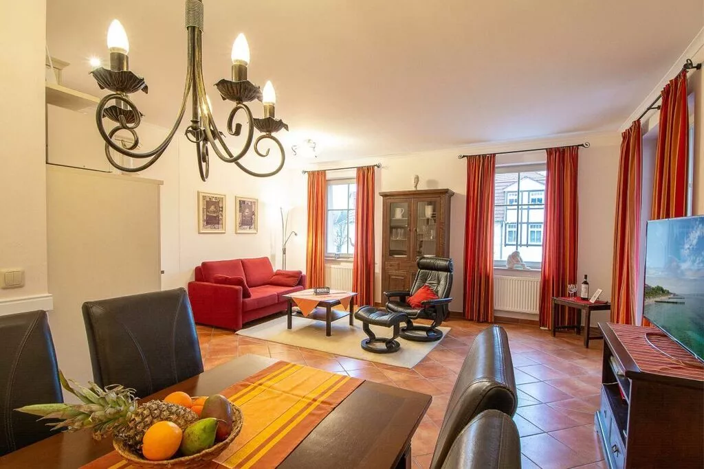 74060-Dining room