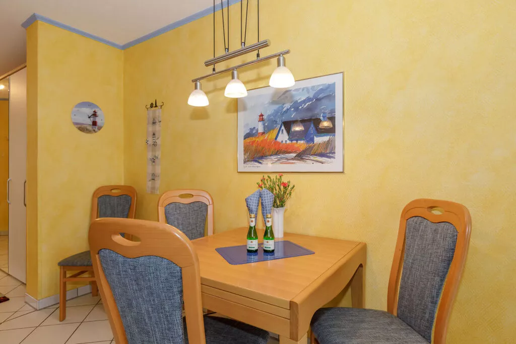 97791-Dining room