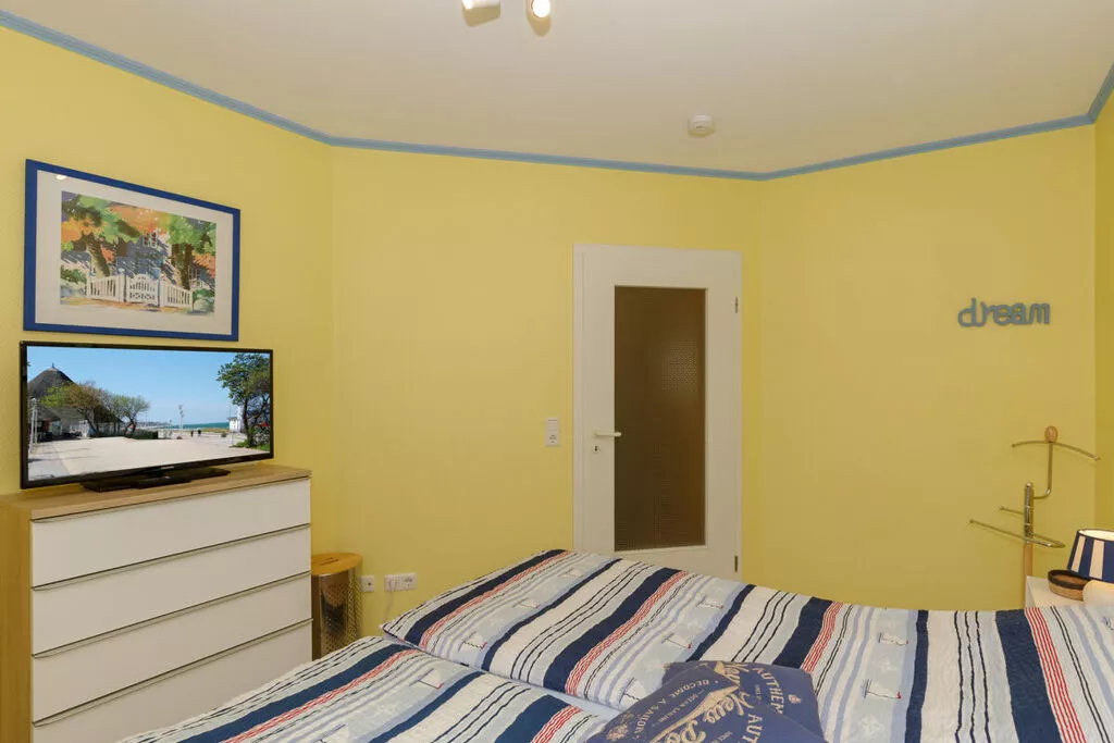 97791-Bedroom