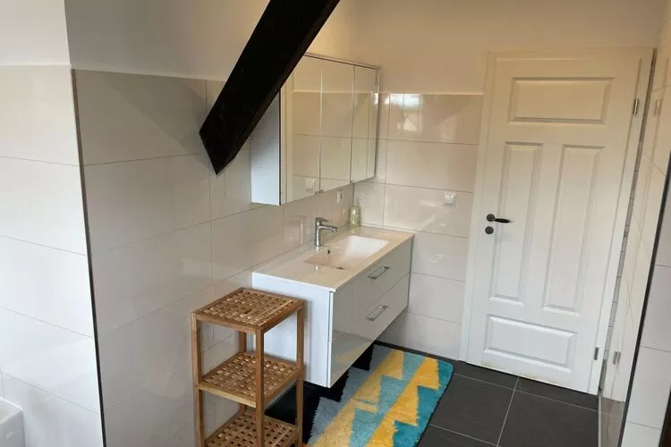 334674-Bathroom