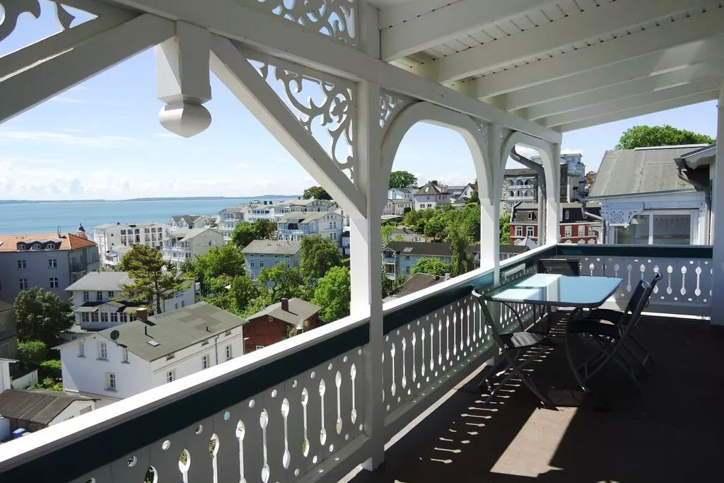 39823-Terrace balcony
