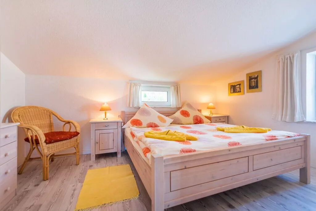 273330-Bedroom