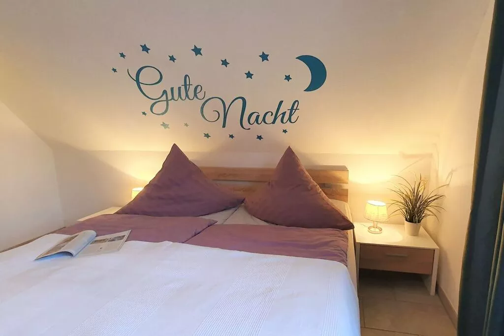 167726-Schlafzimmer