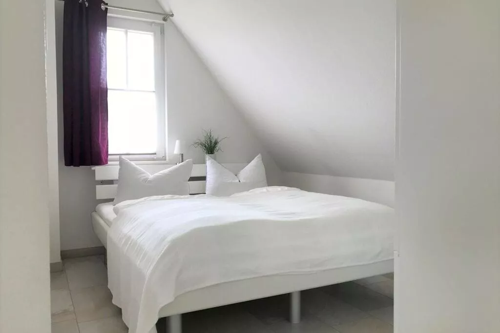 167726-Schlafzimmer