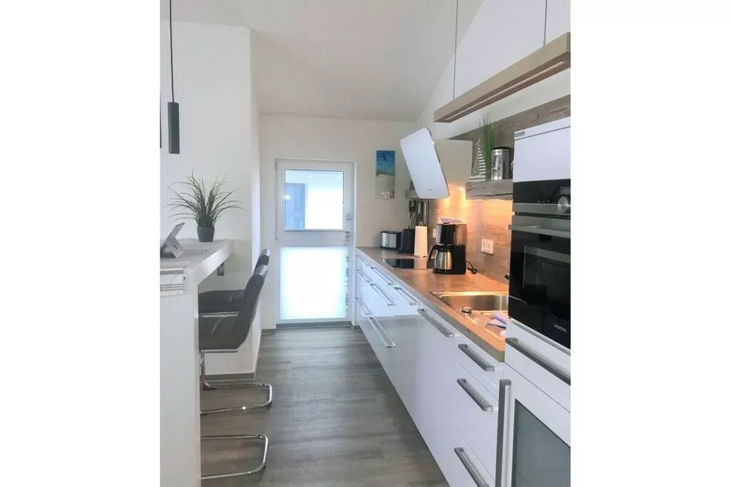 240465-Kitchen