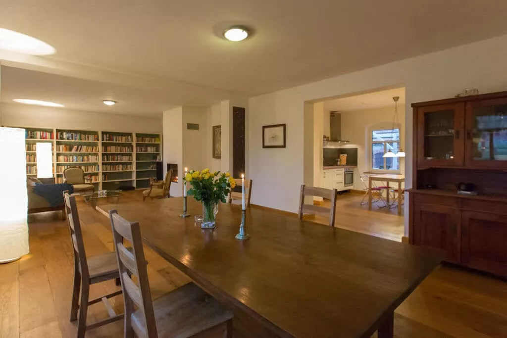 231175-Dining room