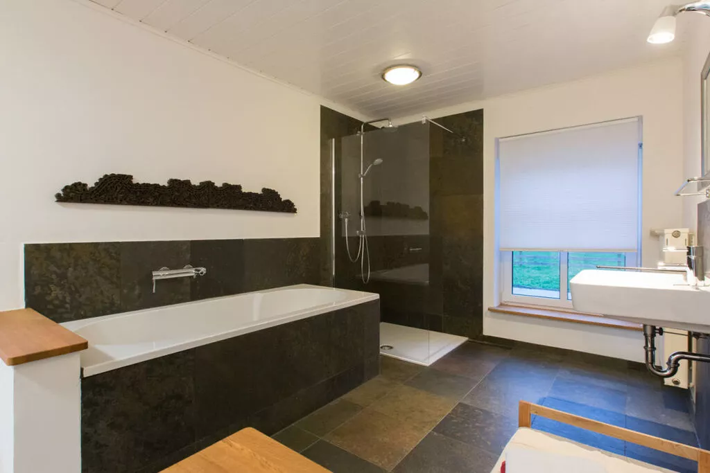 231175-Bathroom