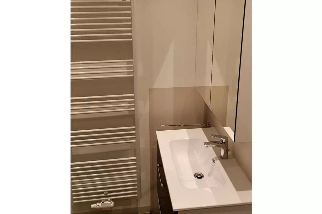 50107-Bathroom
