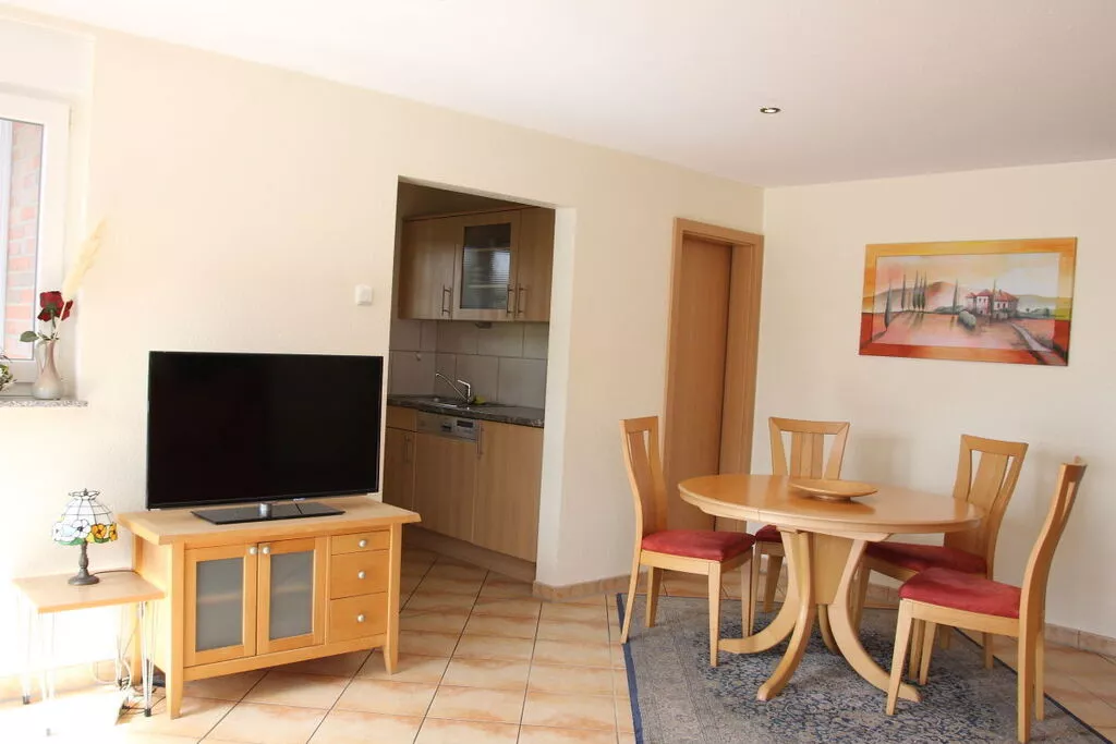 44757-Dining room