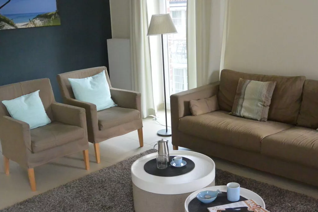 73354-Living room