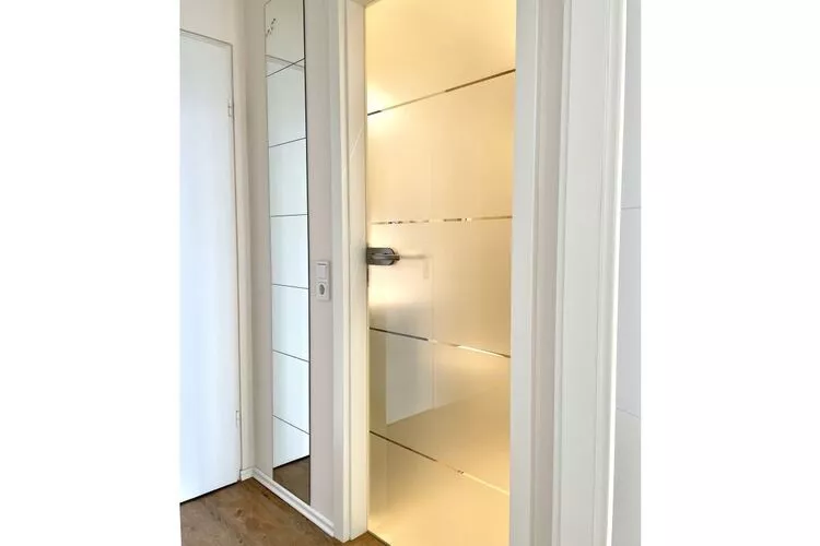 386892-Bathroom