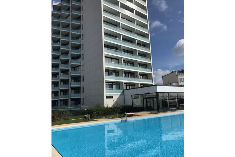 386892-Outdoor