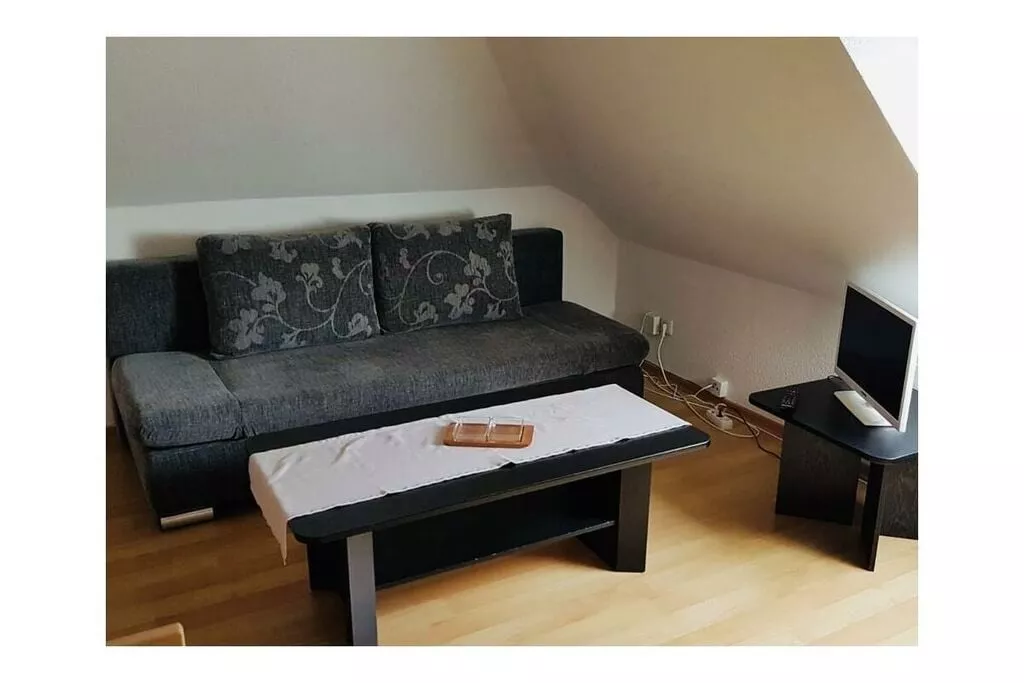 322675-Living room
