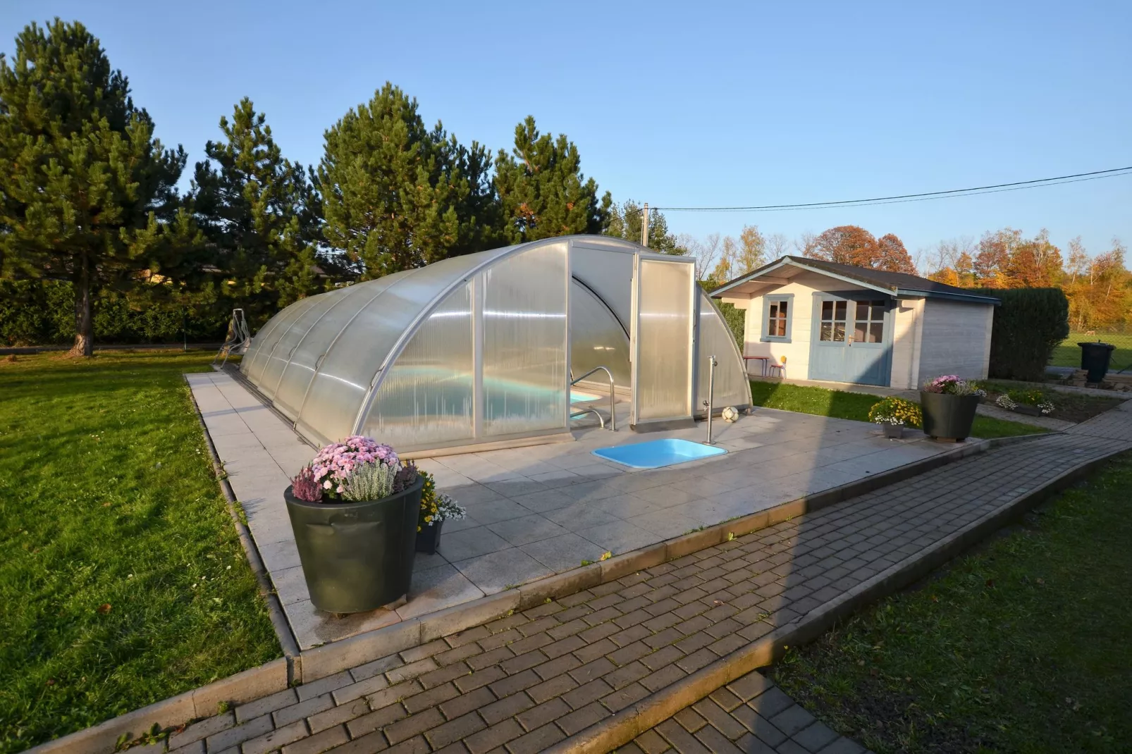 Vila Nemojov 17 p-Pool