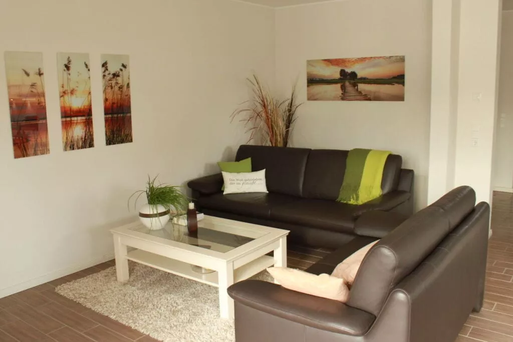 206113-Living room