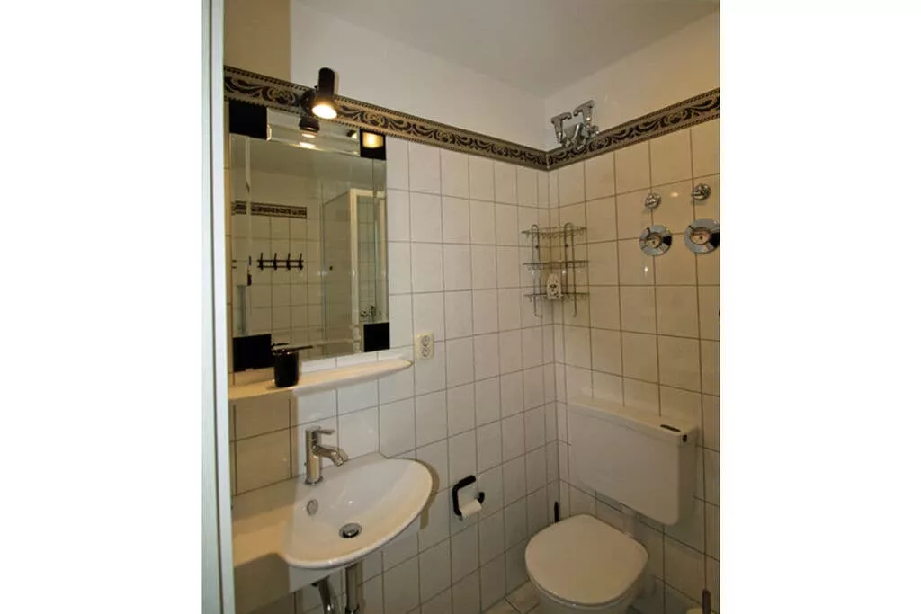 226878-Bathroom