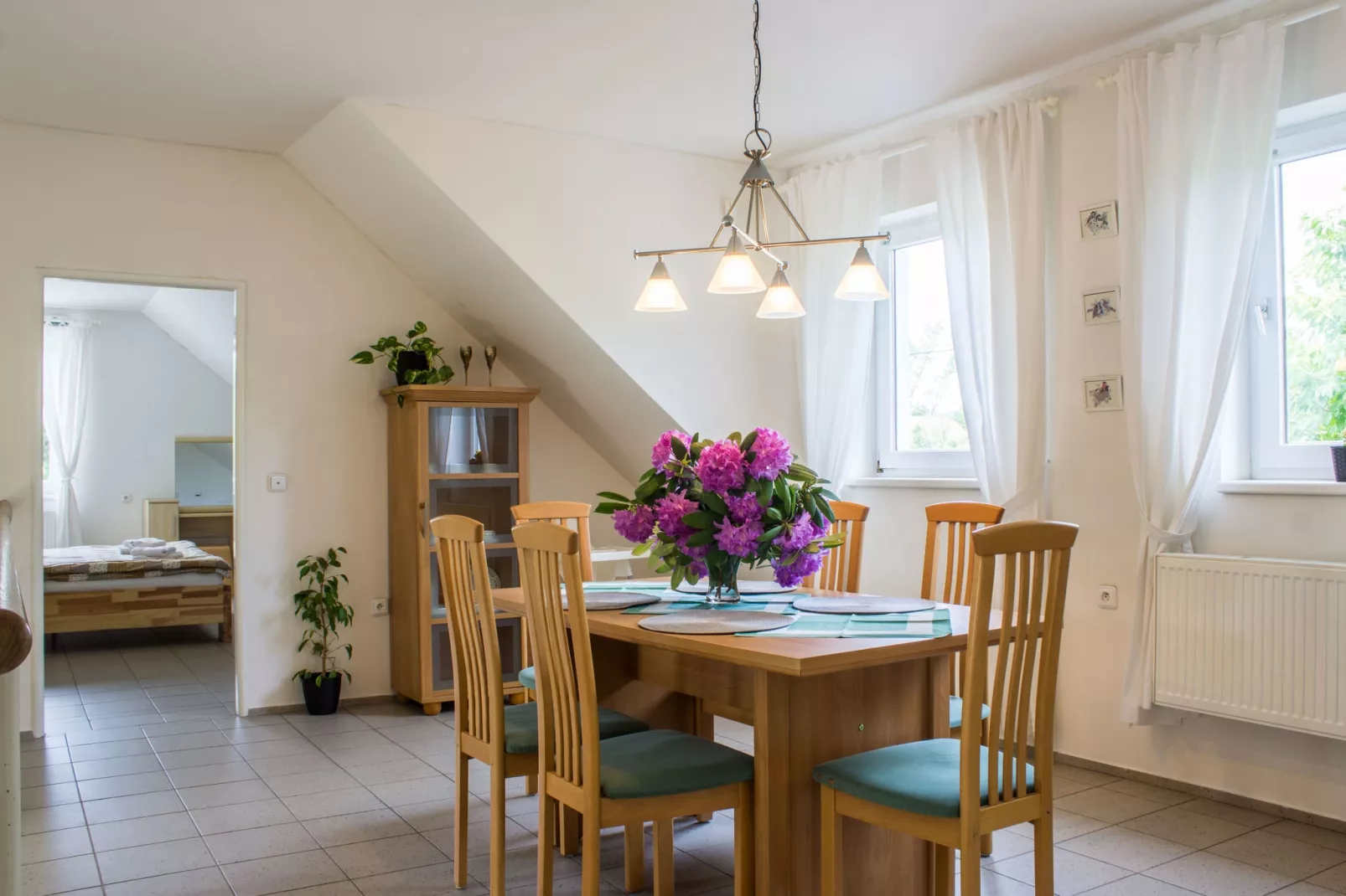 Vila Nemojov 17 p-Dining room