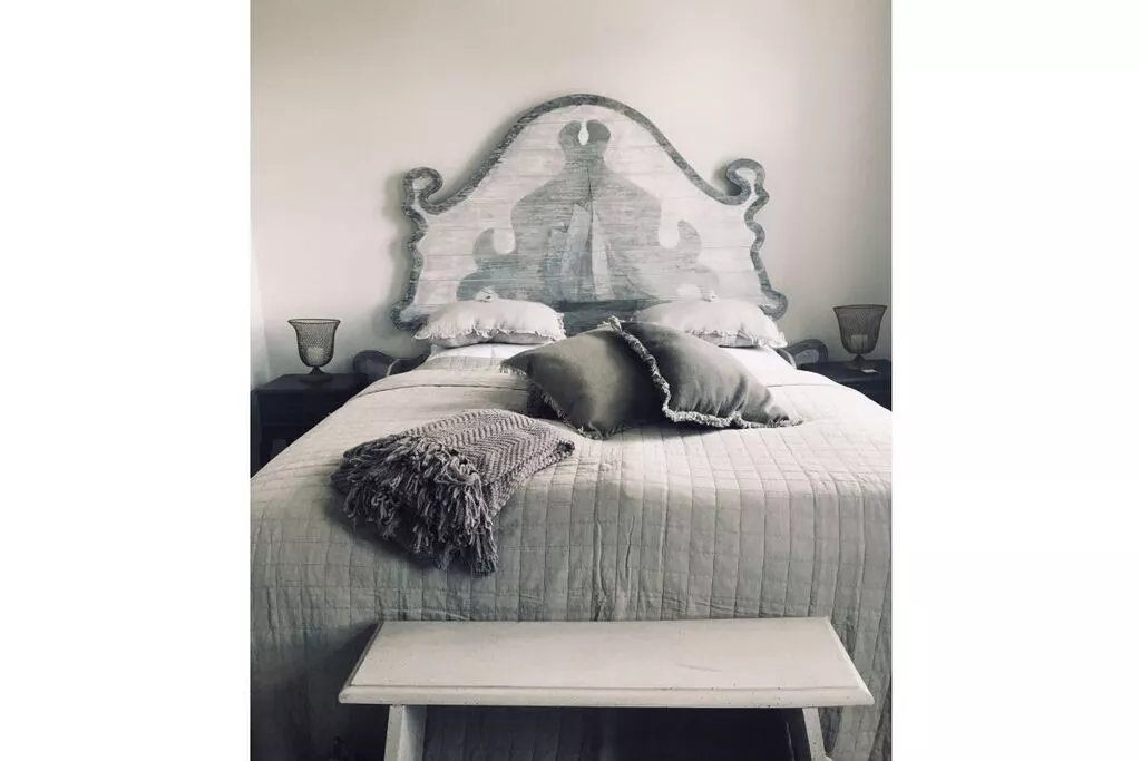 288764-Bedroom